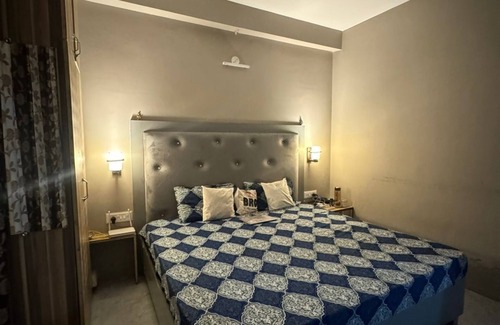 Vashist Apartment | Charming 3-bedroom apartment with AC and WiFi in marvelous Vashist