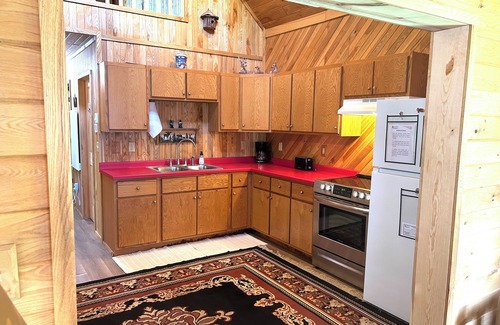 Ojibwa Cabin | Charming 3-bedroom cabin in beautiful Ojibwa