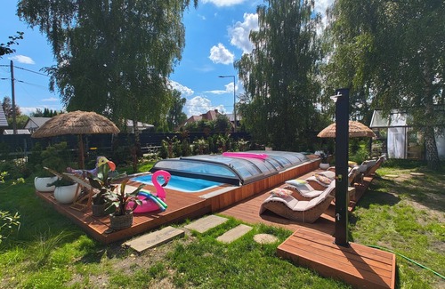 Chrzanow Cottage | Charming 3-bedroom cottage in Chrzanów with AC, hot tube, heated pool and sauna