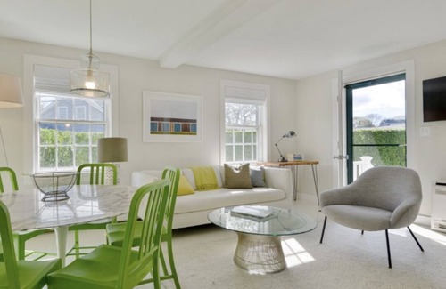 Brant Point House | Charming 3 bedroom house in Brant Point , Nantucket a walk to town with WiFi, AC
