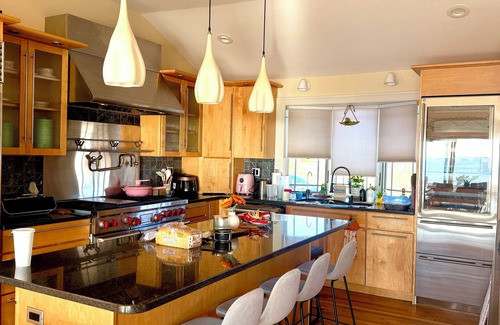Patchogue House | Charming 3-bedroom house in wonderful Patchogue with private access waterfront