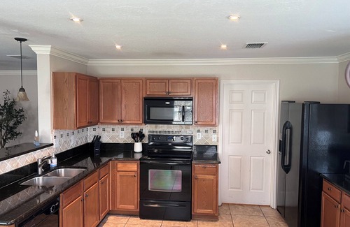 Burleson House | Charming 3-bedroom house in peaceful Burleson with AC, WiFi