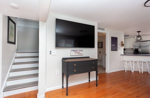 Conesus House | Charming 3-bedroom house in Enchanting Conesus with WiFi, AC