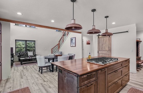 Lincoln House | Charming 3-bedroom house with AC and WiFi in Lincoln