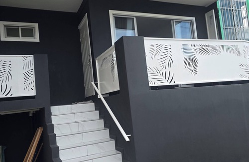 Santa Lucia House | Charming 3-bedroom house in enchanting Limón with AC, WiFi Relax with family.