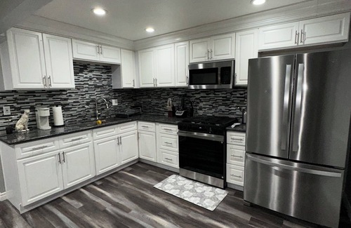 San Bernardino House | Charming 3-bedroom house with AC and WiFi in marvelous Colton