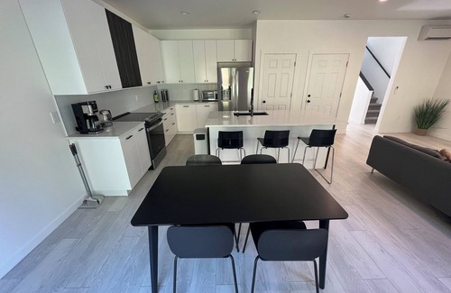 Kelso - Longview House | Charming 3-bedroom house in Kelso with WiFi and AC
