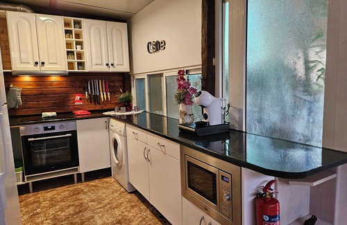 Playa Honda House | Charming 3-bedroom mobile home with WiFi, AC in gorgeous Playa Honda in La Manga