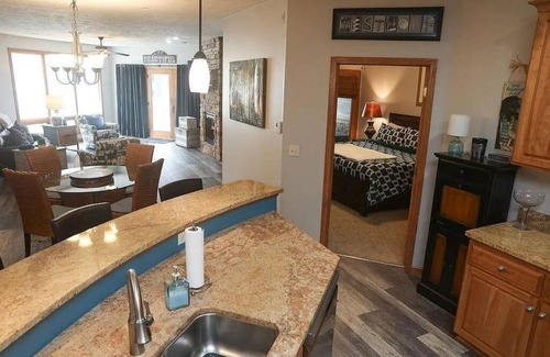 Arnolds Park Condo | Charming 3-bedroom condo in terrific Arnolds Park