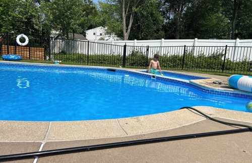 Willow Grove House | Charming 3-bedroom house in Pleasant Willow Grove with AC, WiFi