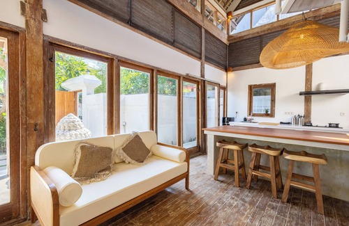 Kartika Plaza Villa | Charming 3-bedroom villa with private pool in the heart of Canggu