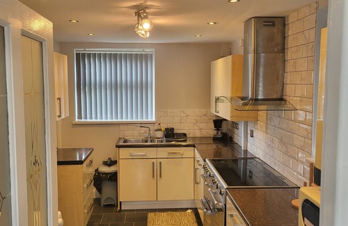 Manchester House | Charming 3-Bed House in blackley manchester