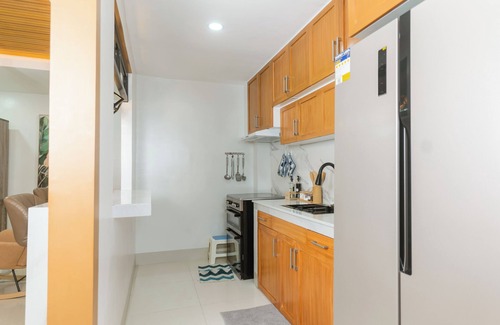San Pedro House | Charming 3-bedroom House with Fast WiFi,fully AC, near Honda Bay