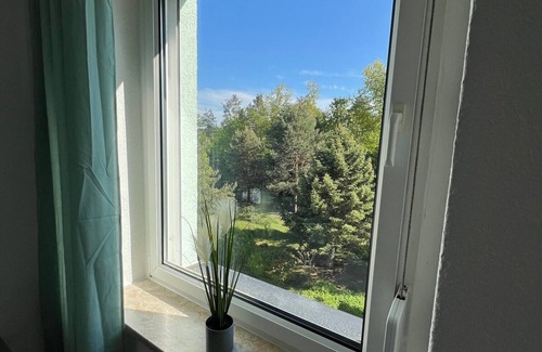 Gross-Sarchen Apartment | Charming 3-Room Apartment in Hoyerswerda, Lusatian Lake District