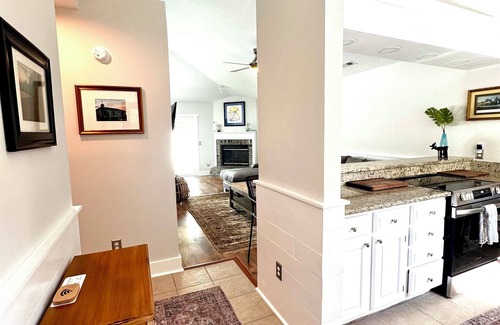 Pawleys Island House | Charming 4-bedroom house w/heated plunge pool and only 3 miles to the beach!