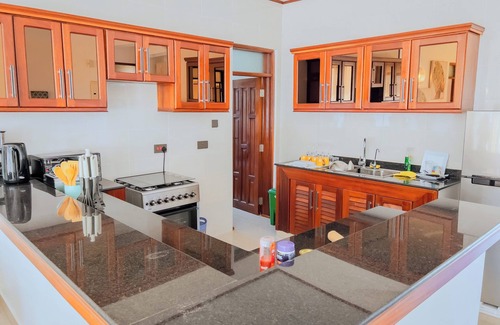 Central Kenya Coast Villa | Charming 4-bedroom villa with AC, WiFi in lovely Kilifi County