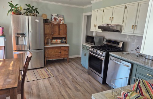 Monroe Other | Charming 4-bedroom farmhouse on a horse farm. It comes with central AC, WiFi