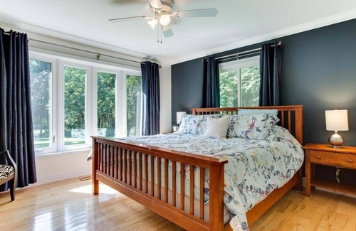 Lakeview House | Charming 4 bedroom house in 5 acre lovely Catharpin