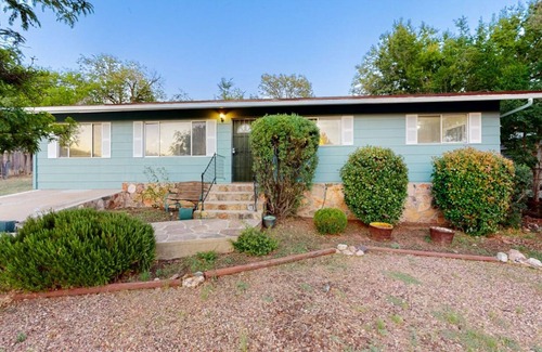 Prescott House | Charming 4-bedroom home with large outdoor space in serene Prescott