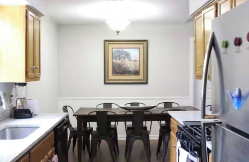 Buda House | Charming 4-Bedroom retreat with Expansive Pool & Firepit Space