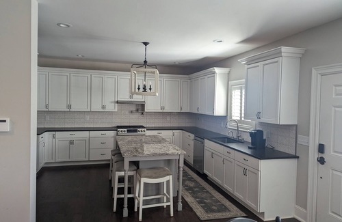 West Point House | Charming 4-bedroom townhome in fabulous West Point. Great for Corporate Stays
