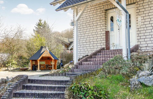 Wolkramshausen Apartment | Charming apartment near Harz and Kyffhäuser.