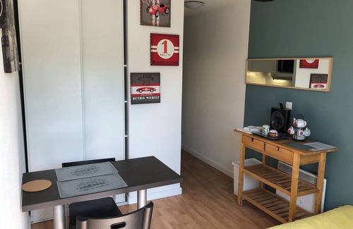 Le Tholonet Apartment | Charming air-conditioned studio - free parking - Aix en Provence