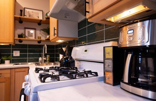 Northfield Apartment | Charming and Cozy Studio in DT Northfield!