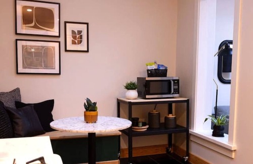 Northfield Apartment | Charming and Cozy Studio in DT Northfield!