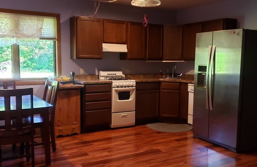 Colfax Apartment | Charming and Quiet 1-bedroom apartment in Elk Mound with AC, WiFi