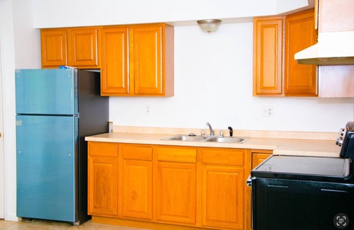 Colchester Apartment | Charming and Tranquil 1BR in Colchester, IL
