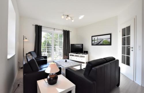 Dannau Apartment | Charming Apartment in Oldenburg in Holstein with Terrace