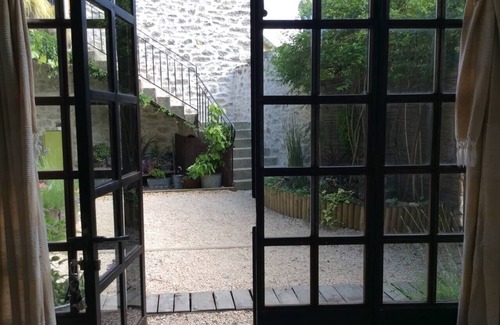 Fons-sur-Lussan Apartment | Charming Apartment Near Uzes And Lussan