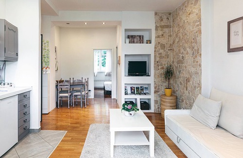 Zagreb Apartment | Charming apartment 20 minutes from main squere