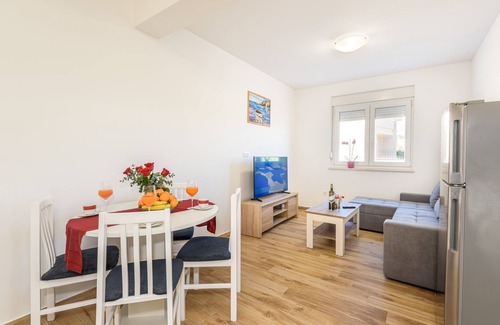 Metkovic Apartment | CHARMING APARTMENT ANA , GOOD POSITION FOR ONE DAY TRIP