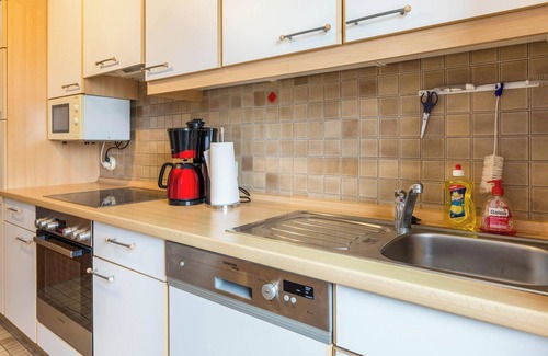Singen Apartment | Charming Apartment “Ferienwohnung Schlegel” in Quiet Area
