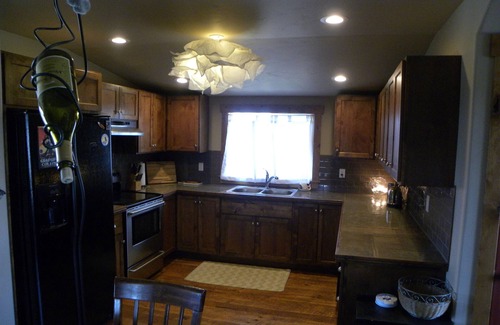 Creston Apartment | Charming apartment near Kalispell and Glacier Park, with gorgeous views.