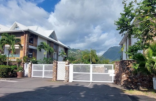 Punaauia Apartment | Charming Apartment Near the Museum of Tahiti & Island Beaches