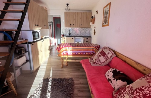 Superbolquere Apartment | CHARMING APARTMENT WITH IMPREGNABLE VIEW ON THE CAMBRE D'AZE