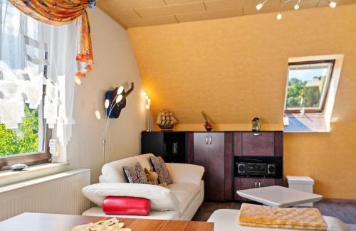 Pohla Apartment | Charming Attic Retreat