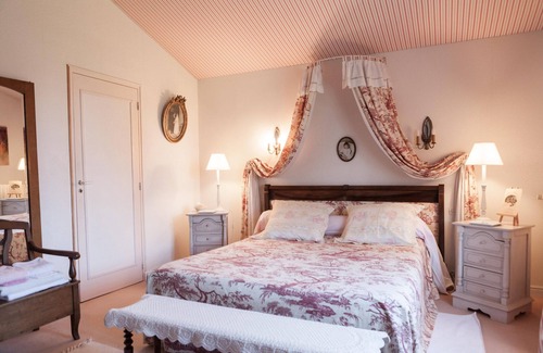 Sainte-Terre House | CHARMING B&B at the gateway to ST EMILION