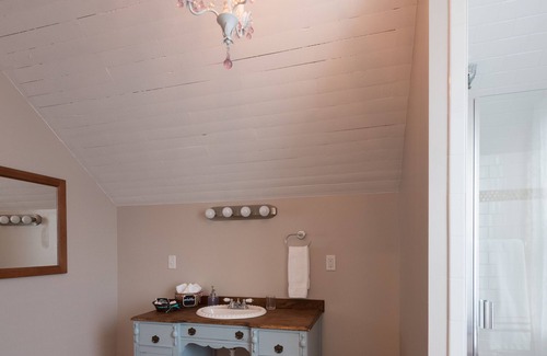 Everett Bed & Breakfast | Charming B&B in Snohomish