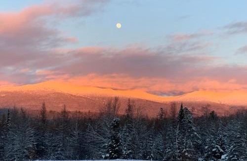 Lancaster House | Charming barn loft - all amenities on 60 acre farm in the White Mountains of NH