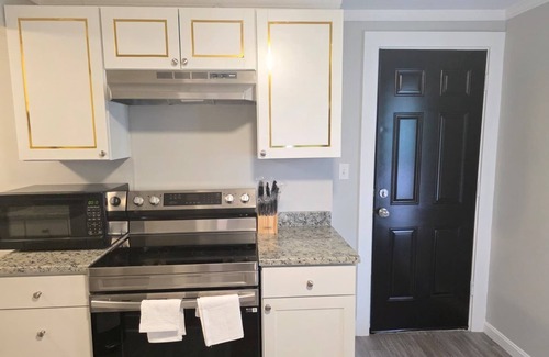 Manchester House | Charming Brand New & Fully Furnished 2-bedroom house in amazing Manchester
