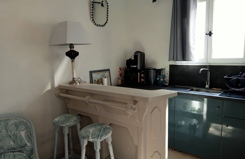 Salernes Apartment | Charming brand-new studio in the countryside