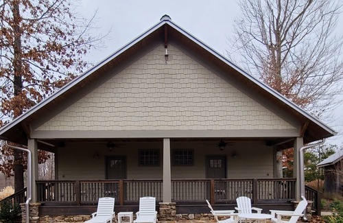 Springville House | Charming Bungalow North + Fishing & Trails