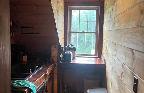 New Sweden Cabin | Charming cabin in wonderful New Sweden with 80 acres of woods and trails