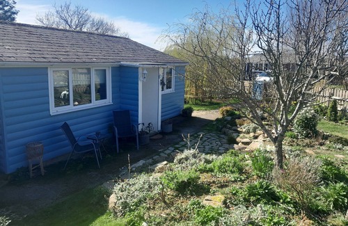 Llandwrog Cabin | Charming Cabin near Snowdonia National Park
