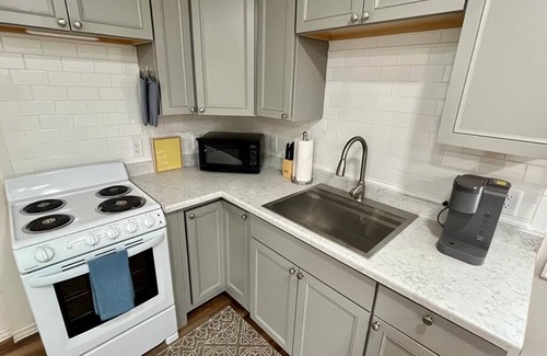 Colorado Springs Apartment | Charming Cabin steps from the beloved R&R Cafe