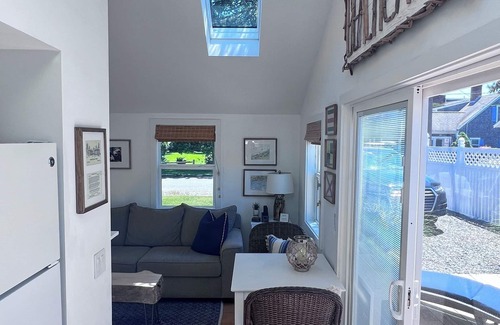 Dennis Port Cottage | Charming Cape Escape: Steps to the Beach, Large Deck, 2 Bikes & Outdoor Shower!